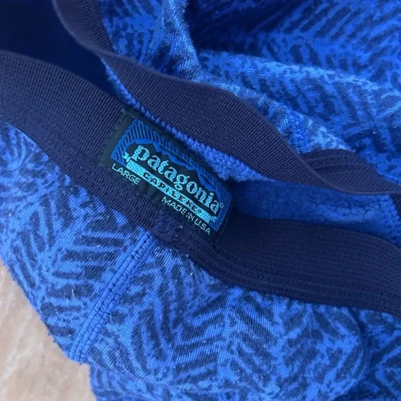 Patagonia Blue Patterned Sweatpants and Top